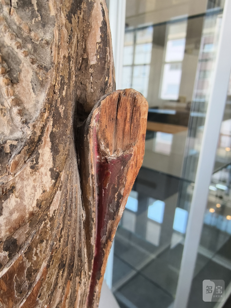 TWO WOOD FIGURES OF BODHISATTVAS - 图5